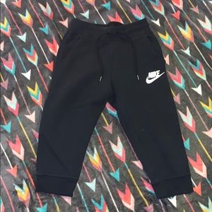 nike joggers